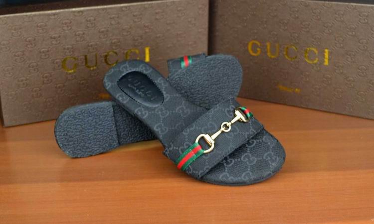 2017 Guci slippers woman 35-42-058